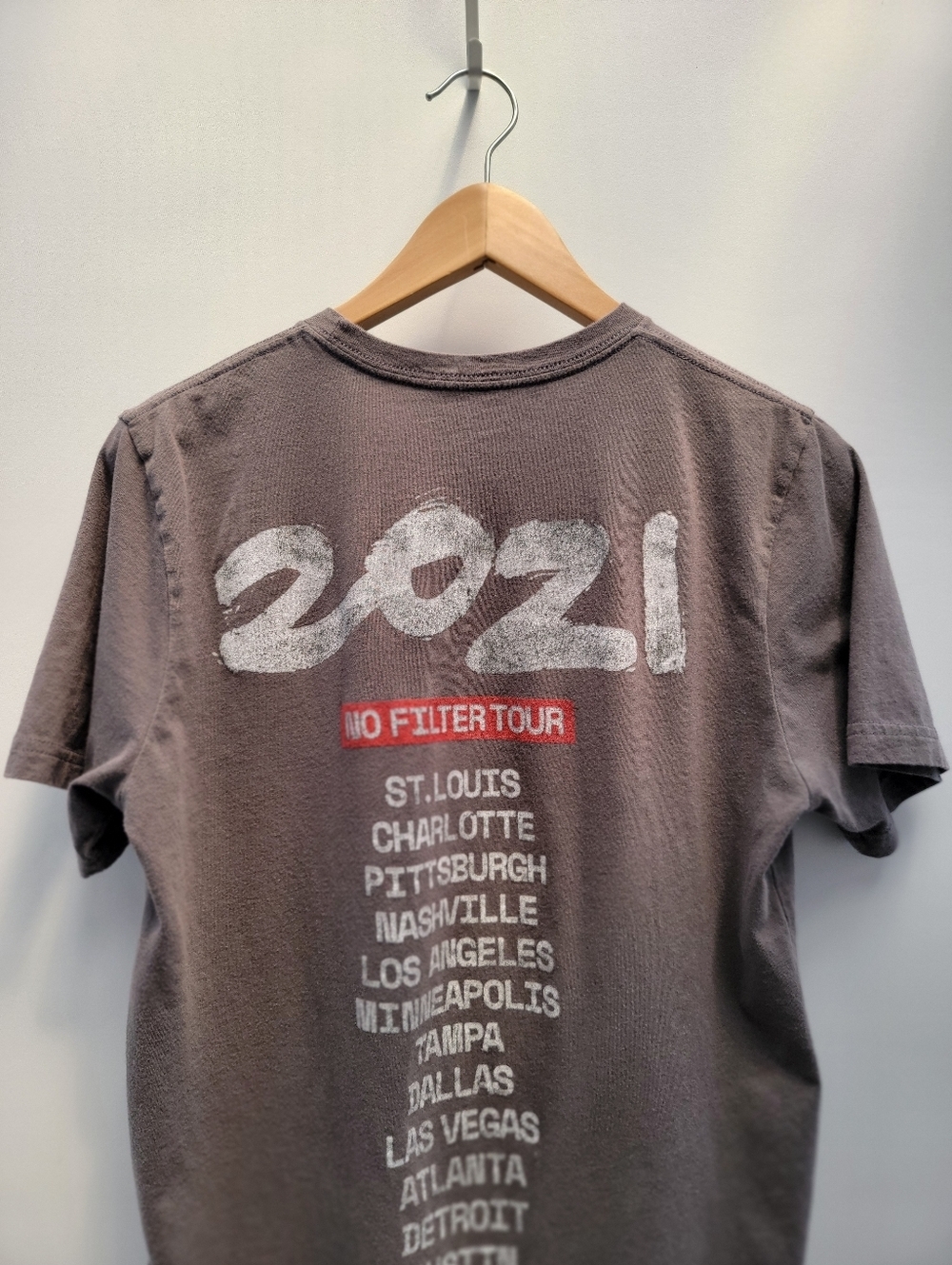 Rolling Stones 2021 No Filter Tour T-Shirt Medium Unisex Gray Flag Festival Boho - Picture 9 of 11